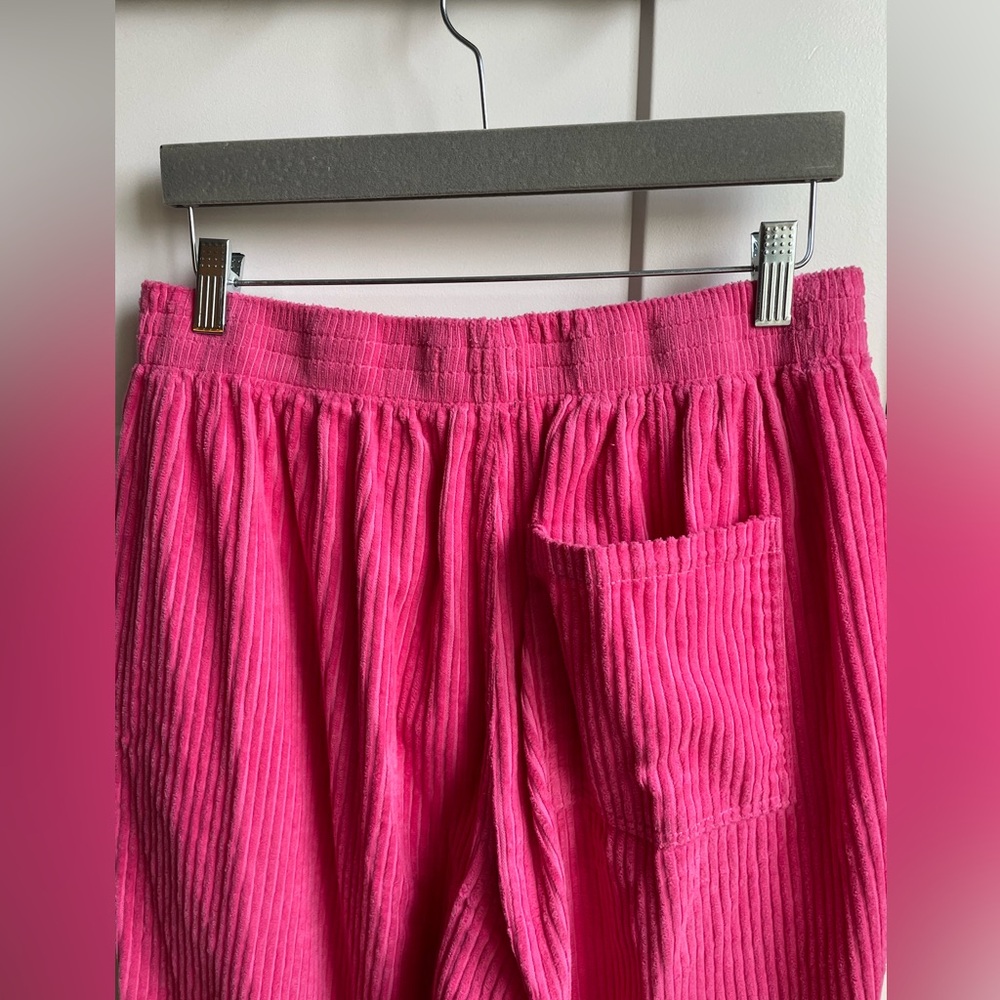 ASOS DESIGN cord barrel pants in pink - Picture 9 of 11